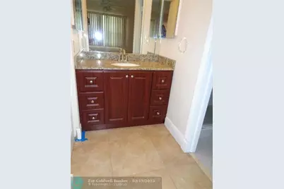 9321  Sunrise Lakes Blvd, Unit #106, Sunrise, FL 33322 - Photo 7