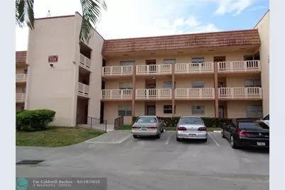 9321  Sunrise Lakes Blvd, Unit #106, Sunrise, FL 33322 - Photo 1