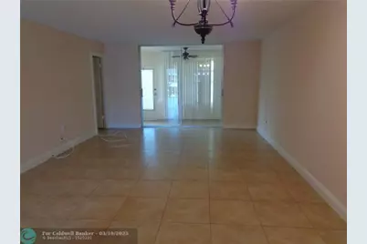 9321  Sunrise Lakes Blvd, Unit #106, Sunrise, FL 33322 - Photo 5