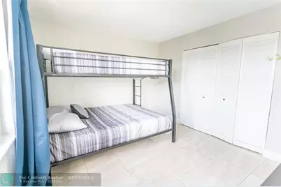 401  Golden Isles Dr, Unit #412, Hallandale Beach, FL 33009 - Photo 21