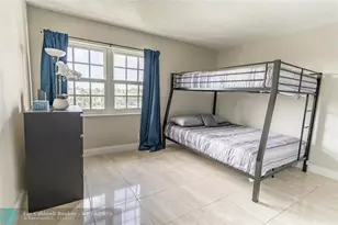 401 Golden Isles Dr, Hallandale Beach, FL 33009 - Photo 19