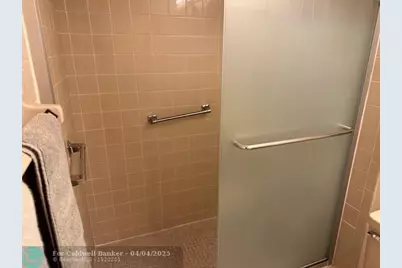 7805 W Atlantic Blvd, Unit #202, Margate, FL 33063 - Photo 17