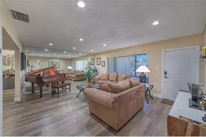 11420 NW 18th St, Pembroke Pines, FL 33026 - Photo 25