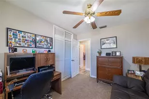 11420 NW 18th St, Pembroke Pines, FL 33026 - Photo 9