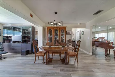 11420 NW 18th St, Pembroke Pines, FL 33026 - Photo 13