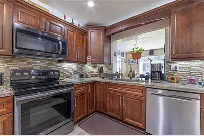 11420 NW 18th St, Pembroke Pines, FL 33026 - Photo 21