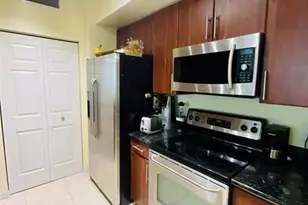 2401 NE 65th St, Fort Lauderdale, FL 33308 - Photo 3