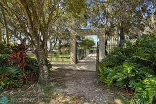 12840 SW 83rd Ct, Pinecrest, FL 33156 - Photo 7