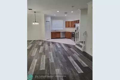 2040 SE Avon Park Dr, Port Saint Lucie, FL 34952 - Photo 5