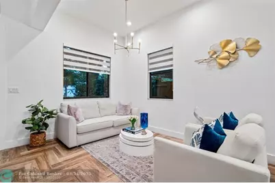 605 NE 15th Ave, Fort Lauderdale, FL 33304 - Photo 9