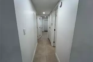 2100 NE 38th St, Lighthouse Point, FL 33064 - Photo 11