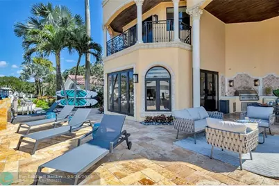 1011  Rhodes Villa Avenue, Delray Beach, FL 33483 - Photo 17