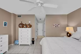 1001 NE 14th Ave, Hallandale Beach, FL 33009 - Photo 25