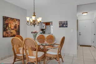 1001 NE 14th Ave, Hallandale Beach, FL 33009 - Photo 21