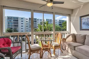 1001 NE 14th Ave, Hallandale Beach, FL 33009 - Photo 15