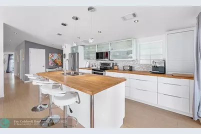 3079  Lakeshore Dr, Fort Lauderdale, FL 33312 - Photo 7