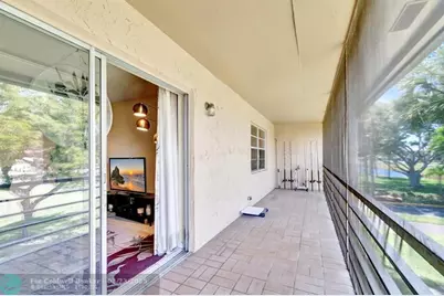 100  Lake Meryl Dr, Unit #201, West Palm Beach, FL 33411 - Photo 15