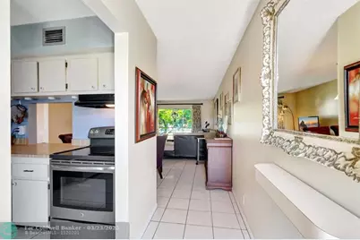 100  Lake Meryl Dr, Unit #201, West Palm Beach, FL 33411 - Photo 3