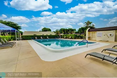 100  Lake Meryl Dr, Unit #201, West Palm Beach, FL 33411 - Photo 57