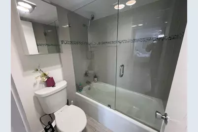 3731 N Country Club Dr, Unit #529, Aventura, FL 33180 - Photo 31