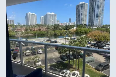 3731 N Country Club Dr, Unit #529, Aventura, FL 33180 - Photo 9