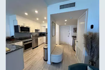 3731 N Country Club Dr, Unit #529, Aventura, FL 33180 - Photo 17