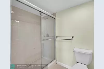 6109  Balboa Cir, Unit #305, Boca Raton, FL 33433 - Photo 21