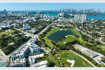 2001  Meridian Ave, Unit #318, Miami Beach, FL 33139 - Photo 3