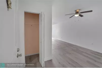 301  Croton Ave, Unit #302, Lantana, FL 33462 - Photo 11