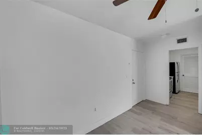 301  Croton Ave, Unit #302, Lantana, FL 33462 - Photo 15