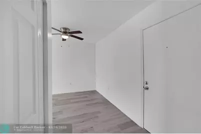 301  Croton Ave, Unit #302, Lantana, FL 33462 - Photo 13