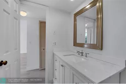 301  Croton Ave, Unit #302, Lantana, FL 33462 - Photo 9