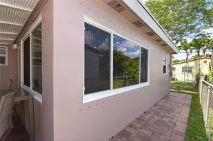 981 SW 32nd St, Fort Lauderdale, FL 33315 - Photo 31