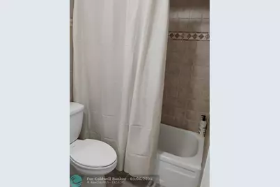 [Address not provided], Lauderdale Lakes, FL 33313 - Photo 23