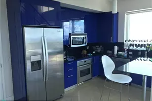 60 SW 13th St, Miami, FL 33130 - Photo 9