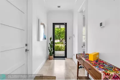 716  Ponce De Leon, Fort Lauderdale, FL 33316 - Photo 3