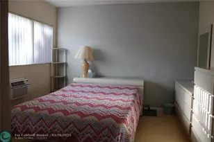 900 SW 11th Ave, Hallandale Beach, FL 33009 - Photo 9