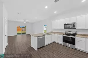 7885 95th Ave, Vero Beach, FL 32967 - Photo 9