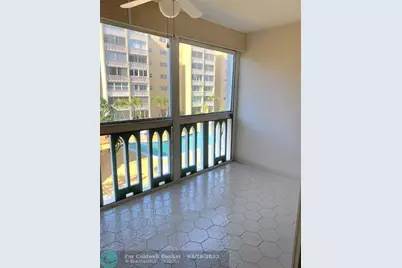 421 NE 14th Ave, Unit #302, Hallandale Beach, FL 33009 - Photo 23
