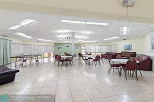 421 NE 14th Ave, Hallandale Beach, FL 33009 - Photo 31