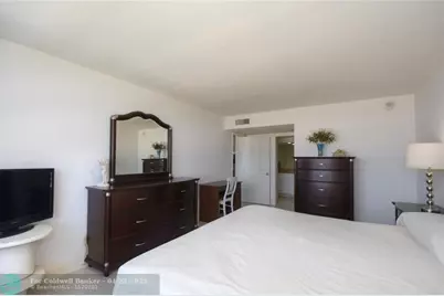 1012 N Ocean Blvd, Unit #204, Pompano Beach, FL 33062 - Photo 31