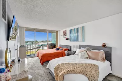 7601 E Treasure Dr, Unit #617, North Bay Village, FL 33141 - Photo 9