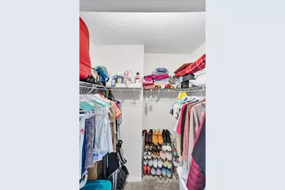 7601 E Treasure Dr, Unit #617, North Bay Village, FL 33141 - Photo 17