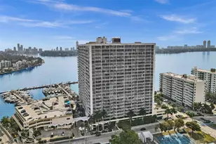 7601 E Treasure Dr, North Bay Village, FL 33141 - Photo 3