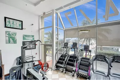 7601 E Treasure Dr, Unit #617, North Bay Village, FL 33141 - Photo 55