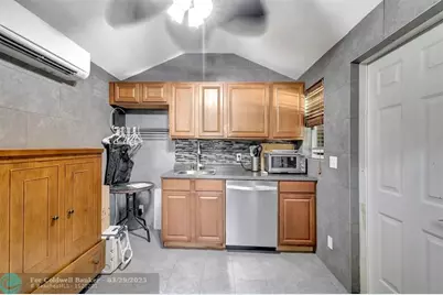 291 N Cortez Dr, Unit #291, Margate, FL 33068 - Photo 13