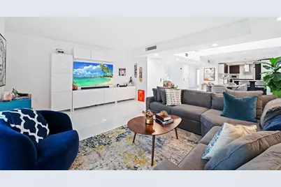 216  Poinciana Dr, Unit #216, Sunny Isles Beach, FL 33160 - Photo 15