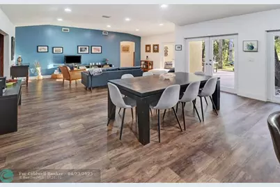 11410  Griffing Bl, Biscayne Park, FL 33161 - Photo 7