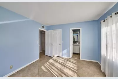 5720 NE 22nd Way, Unit #401-4, Fort Lauderdale, FL 33308 - Photo 15