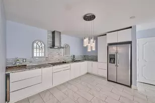 5720 NE 22nd Way, Fort Lauderdale, FL 33308 - Photo 1